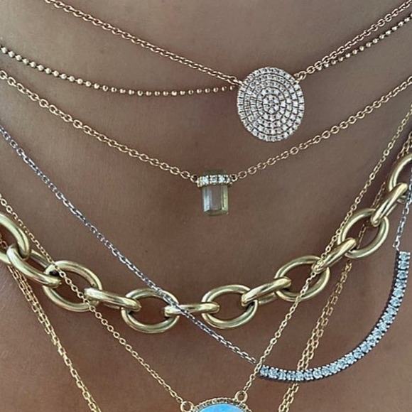 Jewelry - Elegant 14k Gold Necklace with Peridot Diamond Pendant